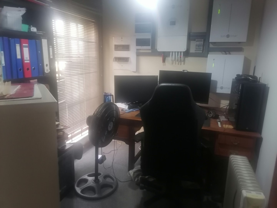 3 Bedroom Property for Sale in Pellissier Free State